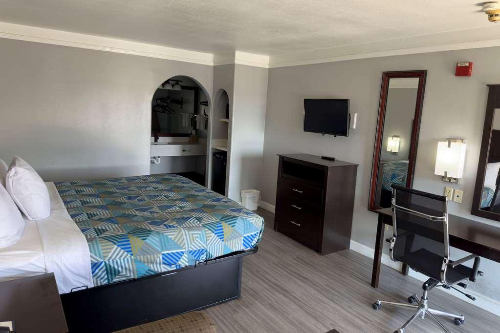 Days Inn By Wyndham Gonzales Ruang foto